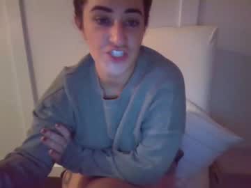 webcam girl ruby_oung live cam image #295250