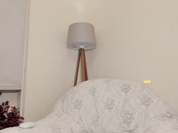 webcam girl snowww_white live cam image #3037590