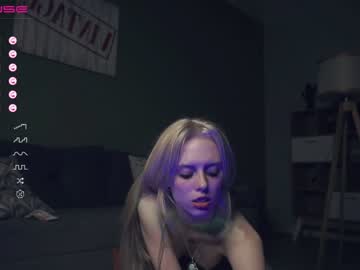 webcam girl audreycarvin live cam image #8851149