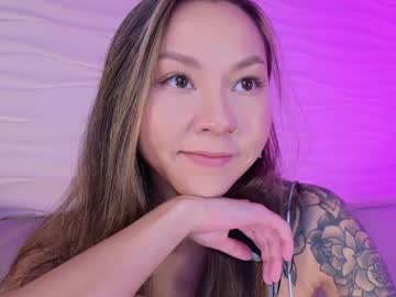 webcam girl iam_casey live cam image #11145575