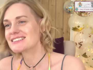 webcam girl belle_jlou live cam image #3942094