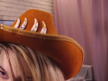webcam girl ameliajasmina live cam image #7872569