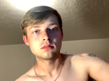 webcam man mrcoolguy68 live cam image #2513025