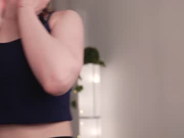 webcam girl noel_pretty live cam image #9243929