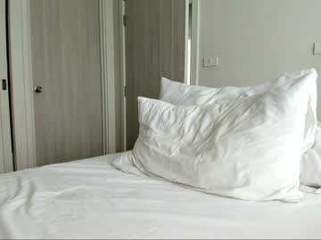 webcam girl asiangirlandwhiteguy live cam image #2342508