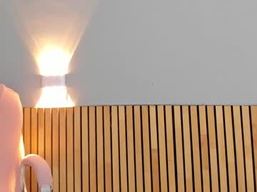 webcam girl little_effy18 live cam image #9441472