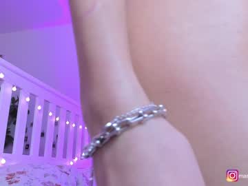 webcam girl mango_shake live cam image #816344