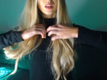 webcam girl pervyblonde live cam image #1743236