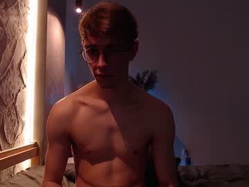 webcam man alfie_evanss live cam image #3517986