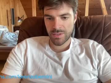 webcam man lorenzobernini live cam image #6109950