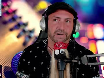 webcam man whaaaaaaaat live cam image #5648048