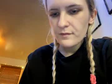 webcam girl blueeyez_whitedragon live cam image #3361126