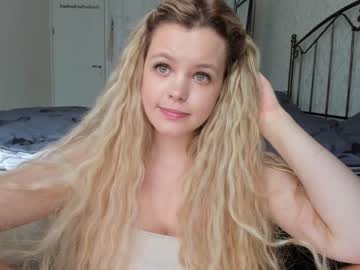 webcam girl dianaholiday live cam image #6376355