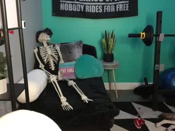 webcam man crashmonroe live cam image #3387967