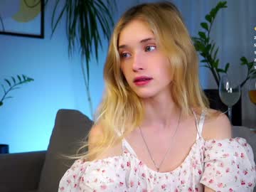 webcam girl taitehambelton live cam image #10762814