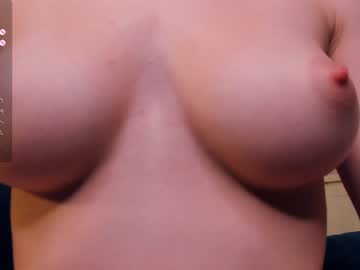 webcam girl coral_reef live cam image #9047587