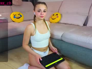 webcam girl misss_viki live cam image #8303364