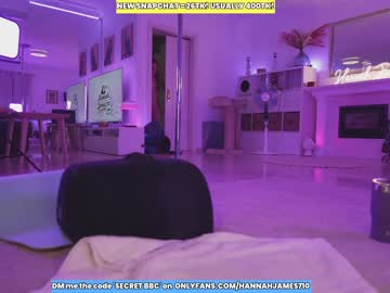 webcam girl hannahjames710 live cam image #7078750