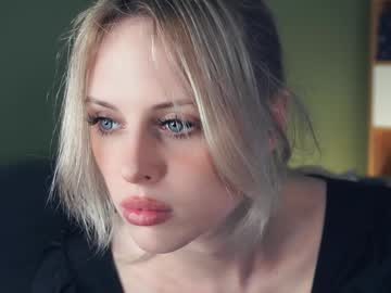 webcam girl audreycarvin live cam image #12457904