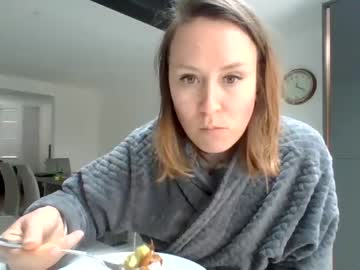 webcam girl eatmypie69 live cam image #7724753