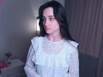 webcam girl alice_caprrice live cam image #6435037