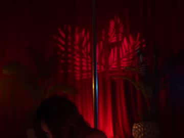 webcam girl kittycaitlin live cam image #12934797