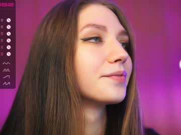 webcam girl angels_kiss live cam image #3656394