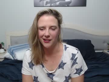 webcam girl bluexstacey live cam image #5835255