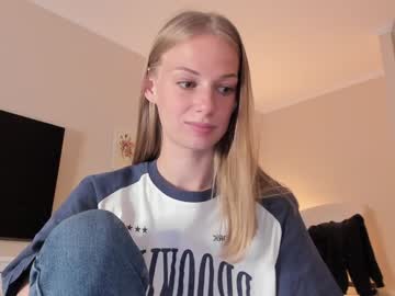webcam girl magic_couple13 live cam image #10339240