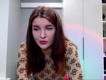 webcam girl marti_lovely live cam image #6695088