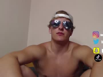 webcam man luckyloganx live cam image #6067557