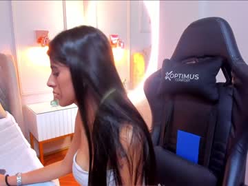 webcam couple sasha_and_chris live cam image #8518466