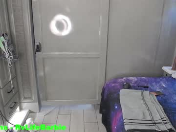 webcam girl rvlifebarbie live cam image #2462545