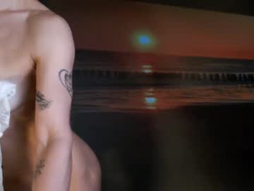 webcam girl dorothy_meyer live cam image #9436733