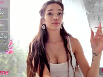 webcam girl sassyt33n live cam image #9763748