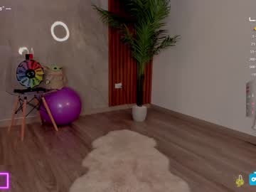 webcam girl gigi_ulala live cam image #6755443