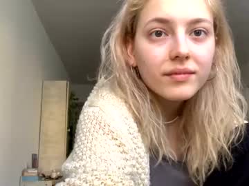 webcam girl holydori live cam image #1942743