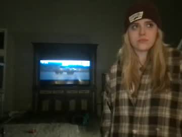 webcam couple snowxbunny1228 live cam image #8677508