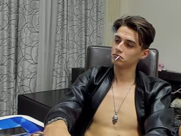 webcam man orlandocolt live cam image #2329867