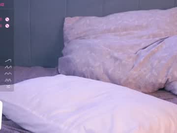 webcam girl cinacramby live cam image #9324816