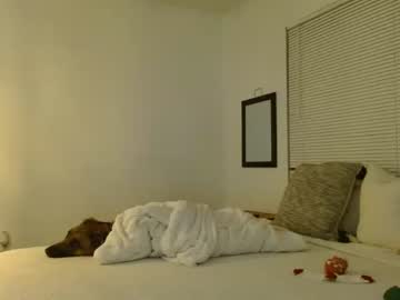 webcam girl lovecayaxo live cam image #8008172