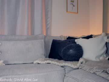 webcam girl x_lily_x live cam image #2713178