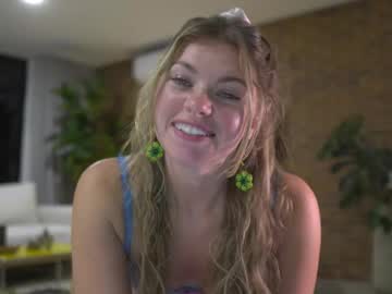webcam girl leahsunshine live cam image #13000125