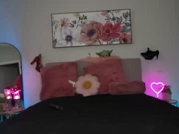 webcam couple ari_lovexo live cam image #7624158
