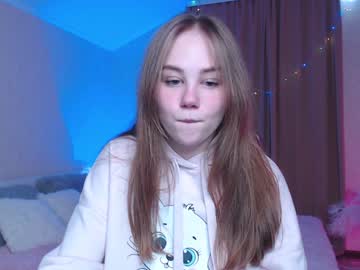 webcam girl little__princesss1 live cam image #508892