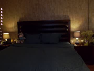 webcam girl karrin live cam image #8734442