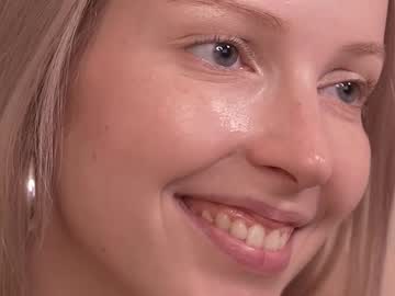 webcam girl my_stella live cam image #12987845