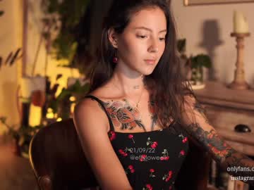 webcam girl effyloweell live cam image #3679392