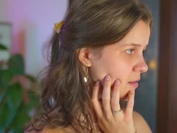 webcam girl eli_sun live cam image #12837355