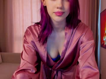 webcam girl angella_kleee live cam image #7865842